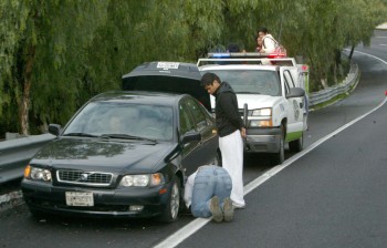 AngelesVerdesDispositivoVacacionesCarretera_